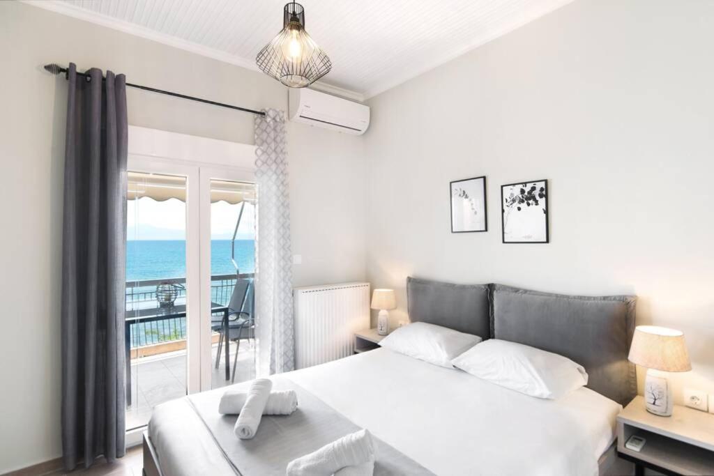 Endless Sea View House Villa เนอาอิรากลีอา ภายนอก รูปภาพ